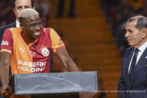 Galatasaray rêve d'un duo Osimhen – David : l'attaque nigériane qui affole Istanbul