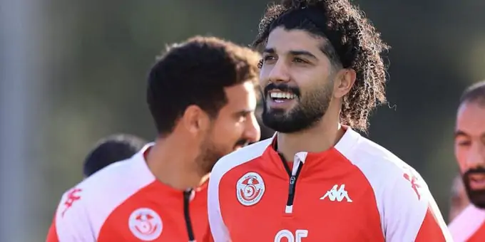 Joueurs se préparant pour les barrages de la Coupe Arabe 2025