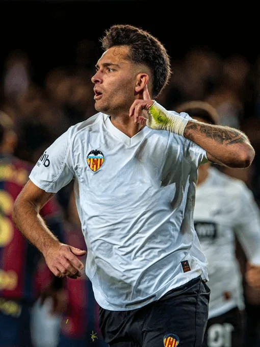 Hugo Duro marque le but décisif du match Valence – Levante en Liga