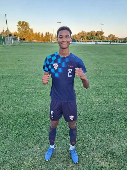 Liam Kanté en action avec le NK Lokomotiva Zagreb.