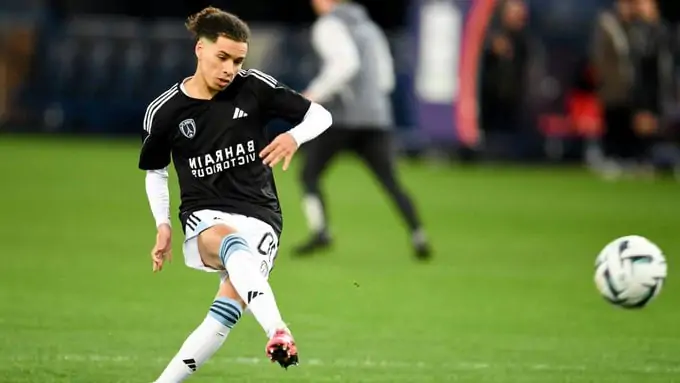 Joueurs du Paris FC lors d'un entraînement avant la CAN.