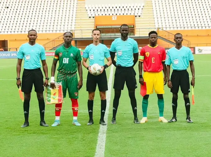 Mohamed Bangoura Cantona célèbre un but avec le Hafia FC en Guinée