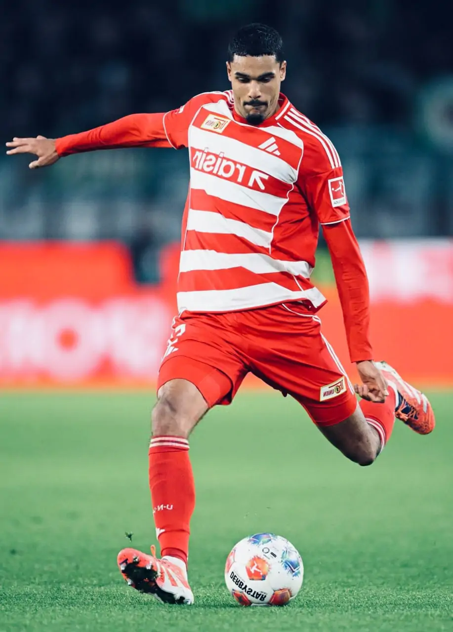 Soufian El Karouani ciblé par West Ham en hiver