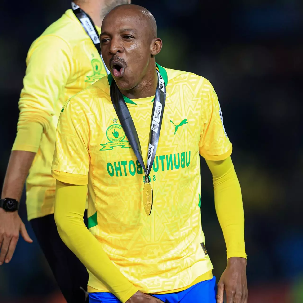 Khuliso Mudau Mamelodi Sundowns latéral droit PSL Bafana Bafana défenseur