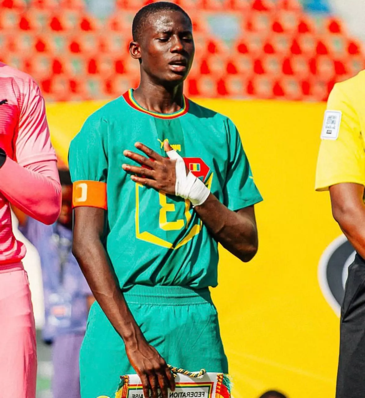 Jeunes Sénégalais du FC Midtjylland accueillant Mouhamed Dabo au club