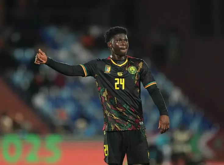 Carlos Baleba milieu défensif Brighton Premier League Cameroun