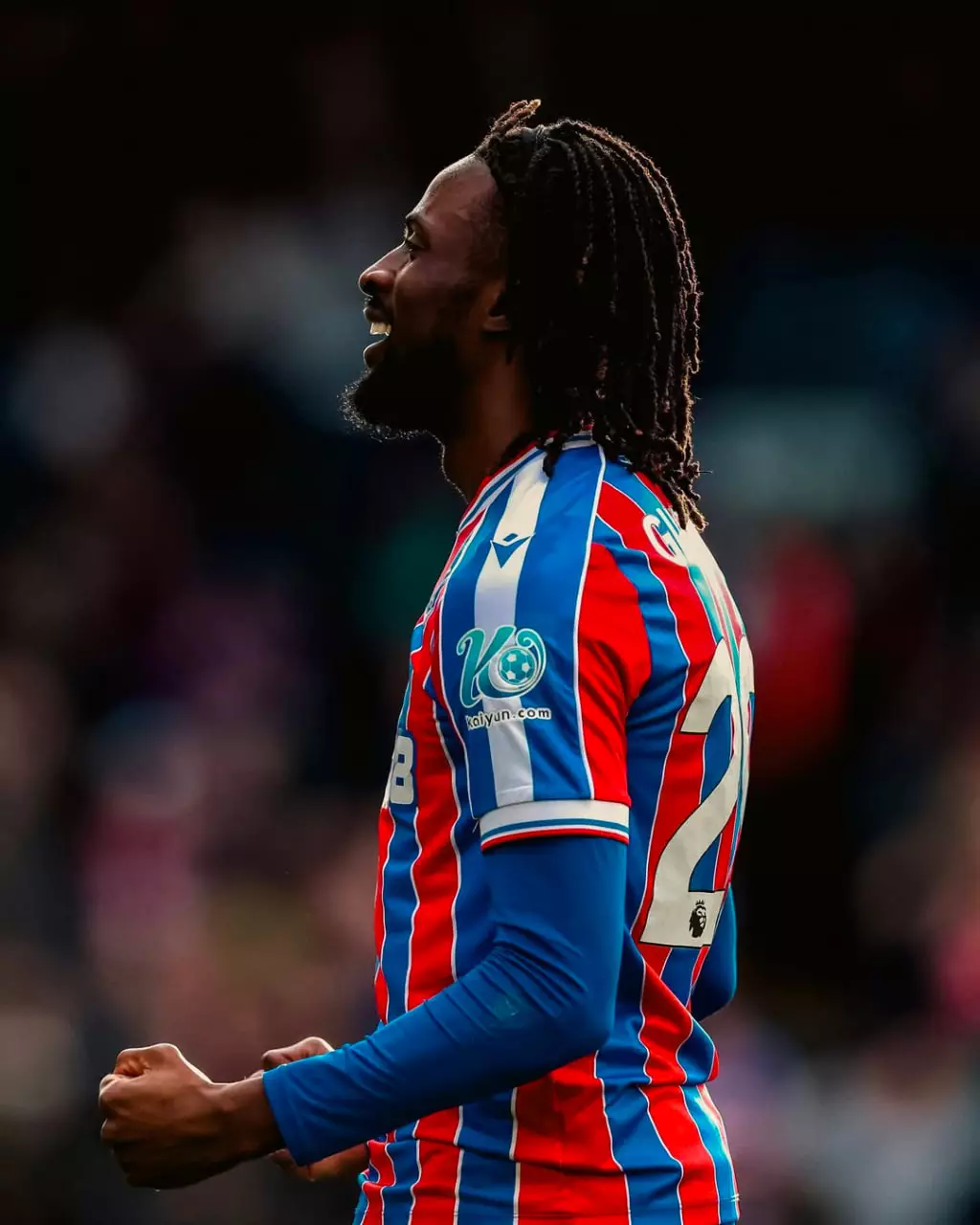 Evann Guessand attaquant Crystal Palace Premier League but 90ème