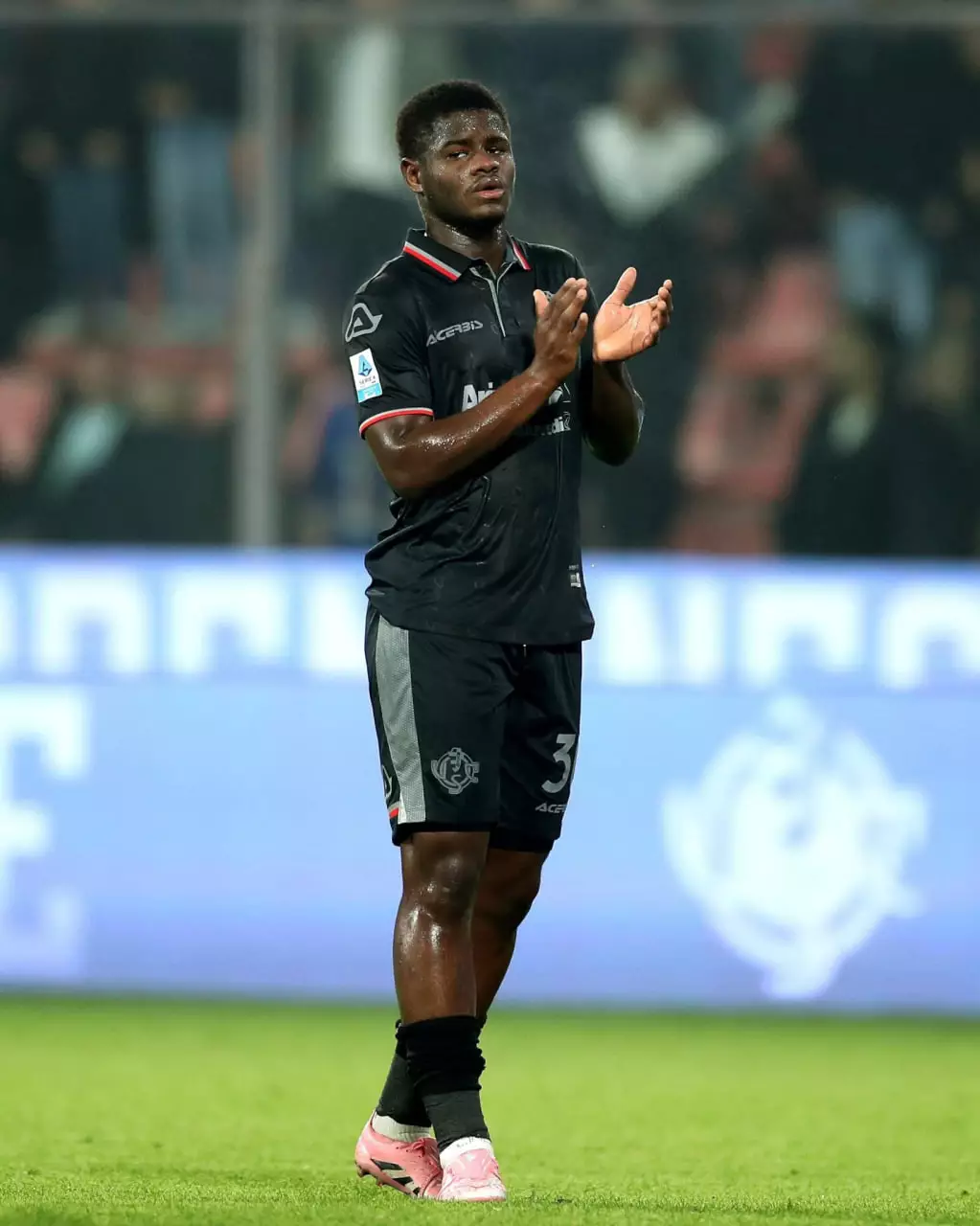 Mikayil Faye vers un retour au Stade Rennais après un prêt raté à Cremonese