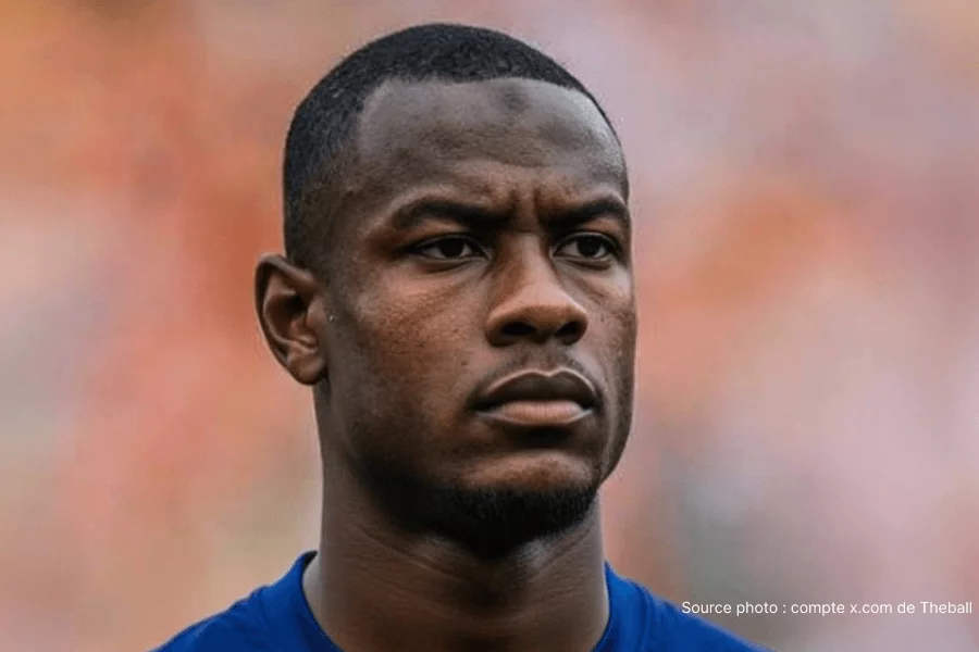 Evan Ndicka défenseur central AS Roma Serie A