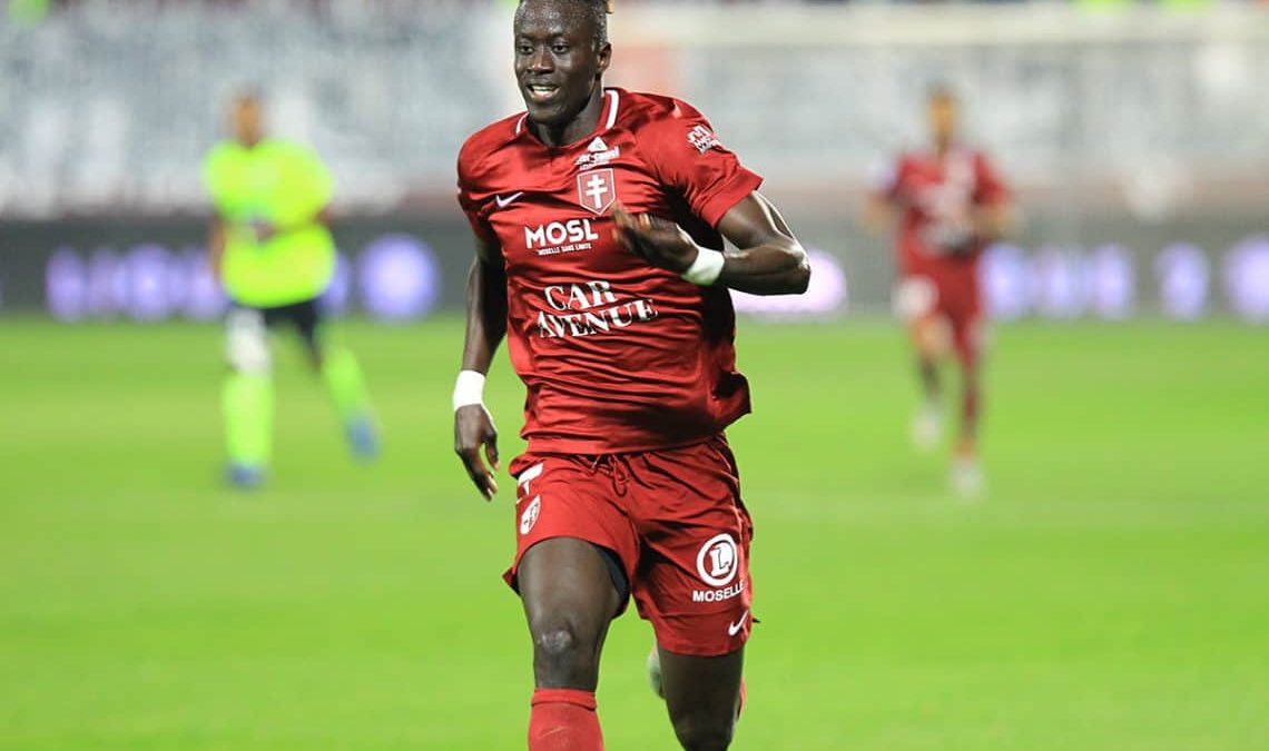 L'attaquant de Metz Niane est le meilleur joueur de Ligue 1 en septembre. Il est le leader de la course des buteurs