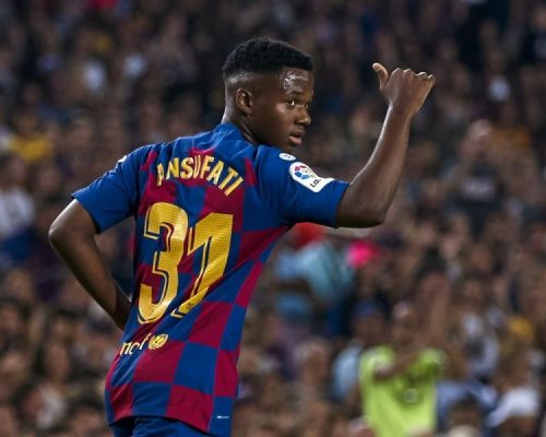 Fati premier dans l'histoire de C1 a marqué 2 buts à 18 ans