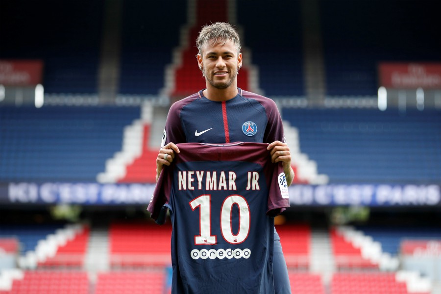 Neymar a plus de fautes dans le top 5 des ligues depuis le début de la saison. Mané est dans le top dix