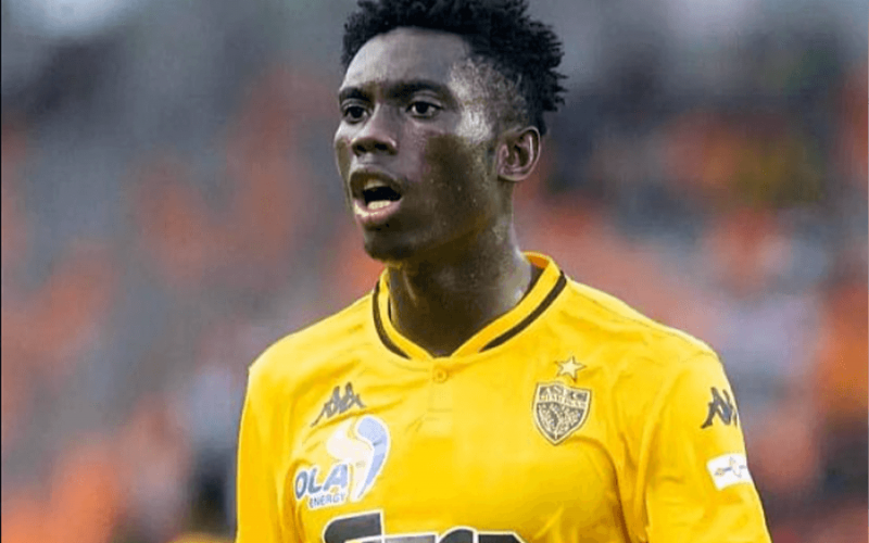 Sankara Karamoko lors de son transfert en Serbie
