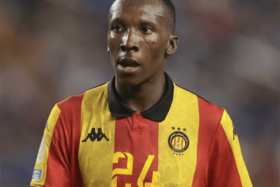 Elias Mokwana présenté à Al Hazem, prêt avec option d’achat