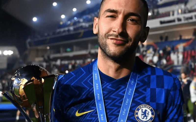 Hakim Ziyech, libre, refuse l’offre de Heerenveen et attend un projet ambitieux