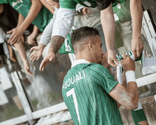 Győr bloque le départ de Benbouali vers l’Espérance: un message fort