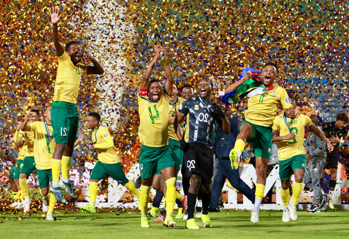 Maroc U20 contre Espagne: pressing coordonné, transitions rapides, victoire 2-0.