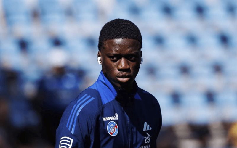 Mamadou Sarr à Strasbourg, défenseur central, choix Sénégal, première convocation imminente.