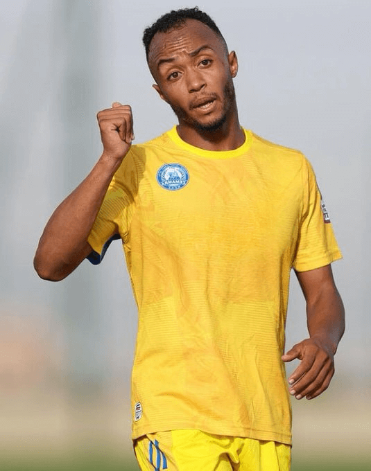 Badr Boulahroud lors de sa signature avec Malappuram FC.