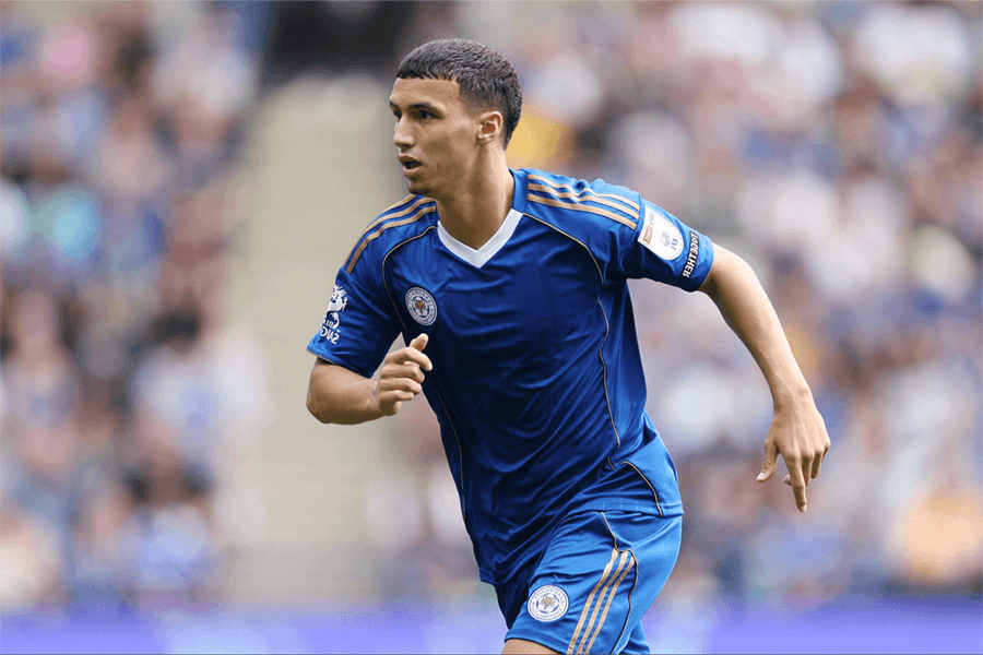 Bilal El Khannouss lors d'un entraînement avec ses coéquipiers.
