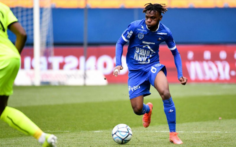 Chicago Fire négocie avec Cadix, rachat de Kouamé, analyse tactique