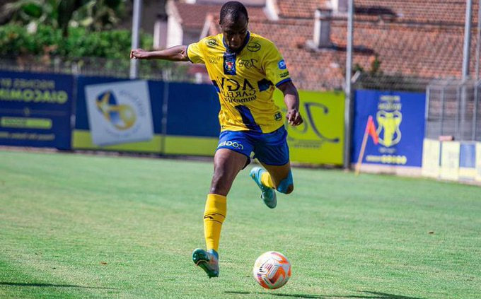 Zoumana Simpara : L'Attaquant Malien au Cœur des Convoitises