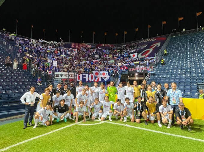 Baissa Niambélé en essai avec Ventforet Kōfu SC.