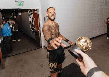 Denis Bouanga : Épanouissement et Promesses aux États-Unis