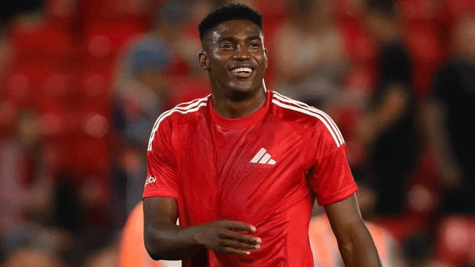 Taiwo Awoniyi entre la Premier League et un possible retour en Bundesliga