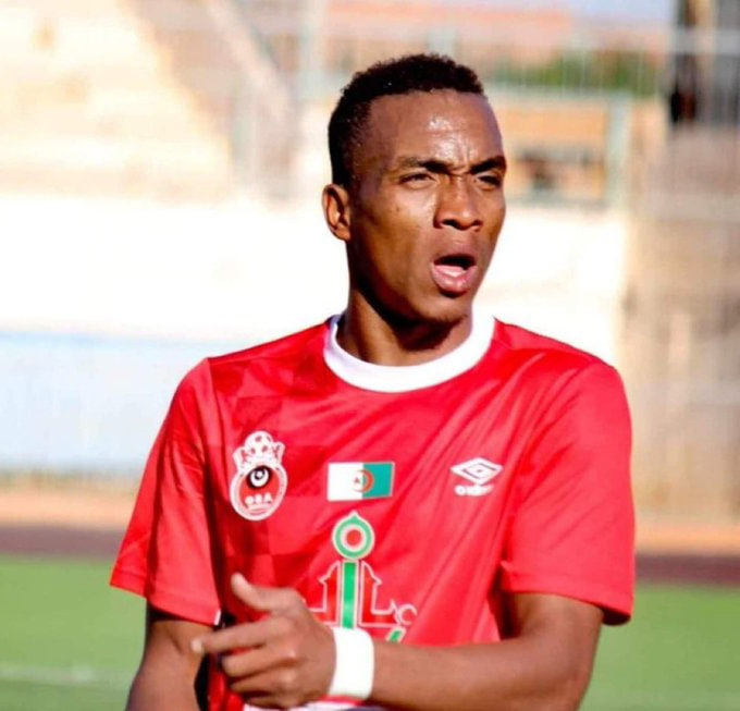 Achref Abada en action.