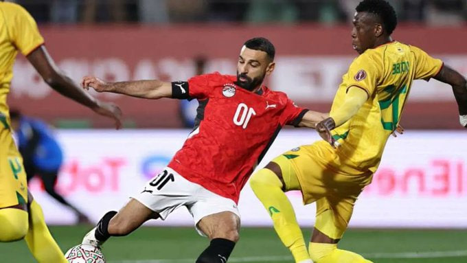 Maillot de l’équipe des Comores avec emblème du cœlacanthe AFCON 2025