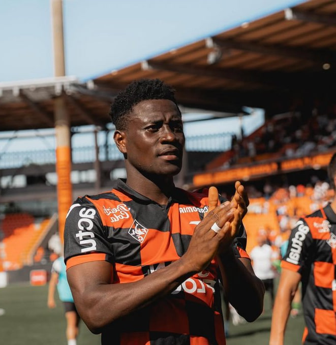 Bournemouth Envisage le Transfert d'Arsène Kouassi de Lorient