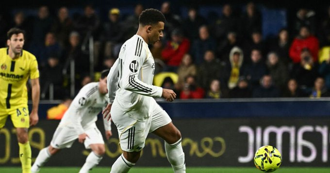 Brahim Diaz Maroc penalty raté finale CAN 2025 Sénégal Panenka échec