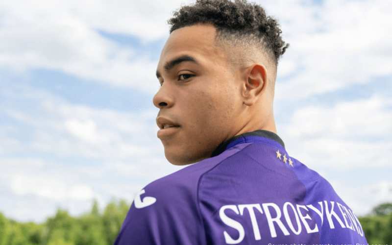 L'heure du départ pour Stroeykens ? L'avis de Jbari et Desabre sur le Congolais