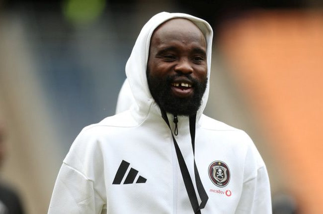 Makhaula : "Je prendrai ma retraite après avoir gagné le championnat"