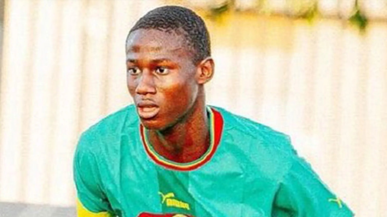 Jeunes Sénégalais du FC Midtjylland accueillant Mouhamed Dabo au club