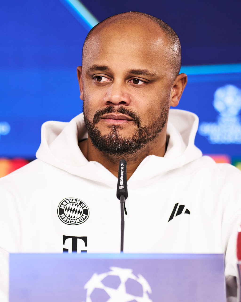 Vincent Kompany entraîneur Bayern Munich conférence presse Bundesliga tactique