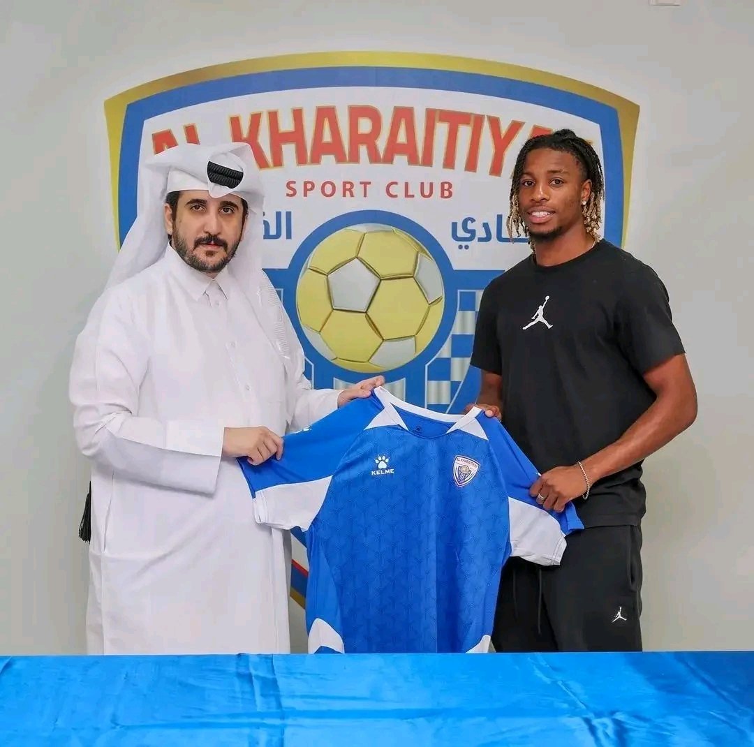 Axel Urie ailier international centrafricain libre transfert 2026