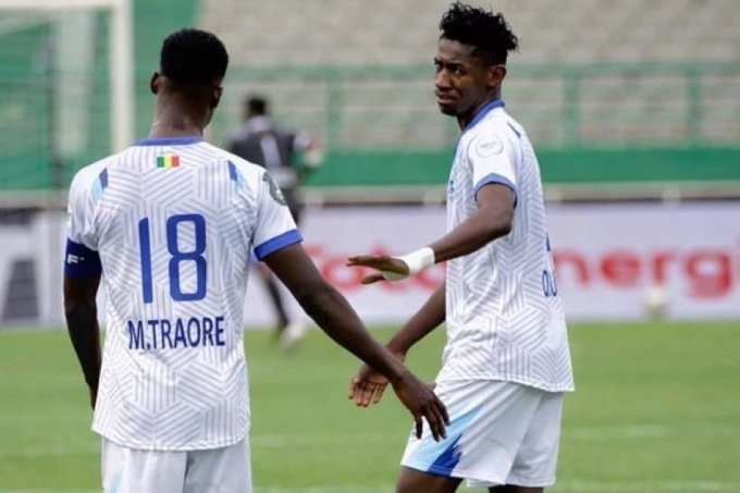 Ronwen Williams gardien Mamelodi Sundowns arrêt décisif Betway Premiership