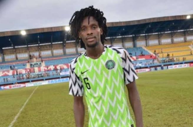  Olisa Ndah défenseur Stellenbosch FC Betway Premiership Nigéria