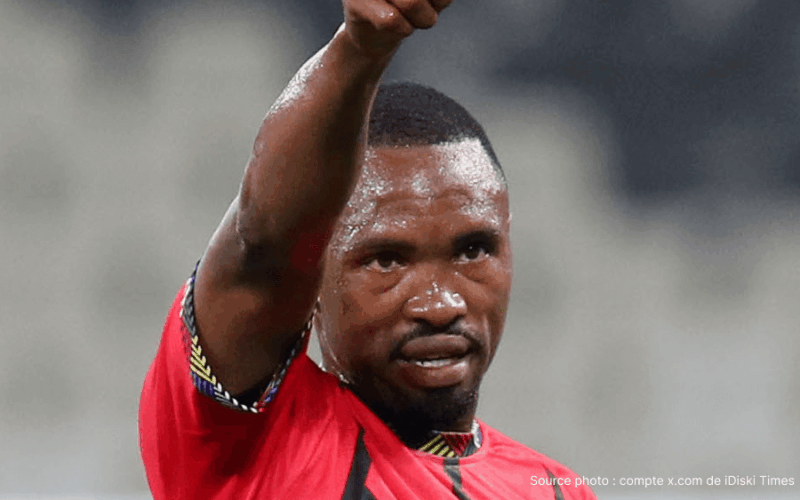 Bernard Parker : « Les attaquants sud-africains doivent être plus directs »