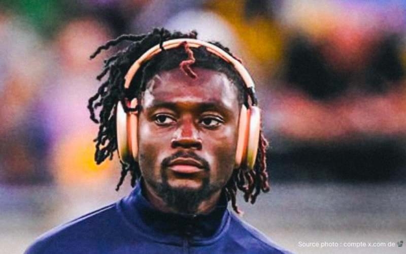 Le milieu offensif hispano-malien Moussa Koné, 17 ans, est suivi par le Real Madrid, Manchester City, le PSG et la Juventus. Villarreal prépare un premier contrat pro pour le sécuriser.