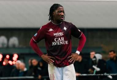 Nathan Mbala, la pépite messine, signe son premier contrat professionnel