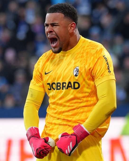 Noah Atubolu gardien SC Fribourg Bundesliga germano-nigérian