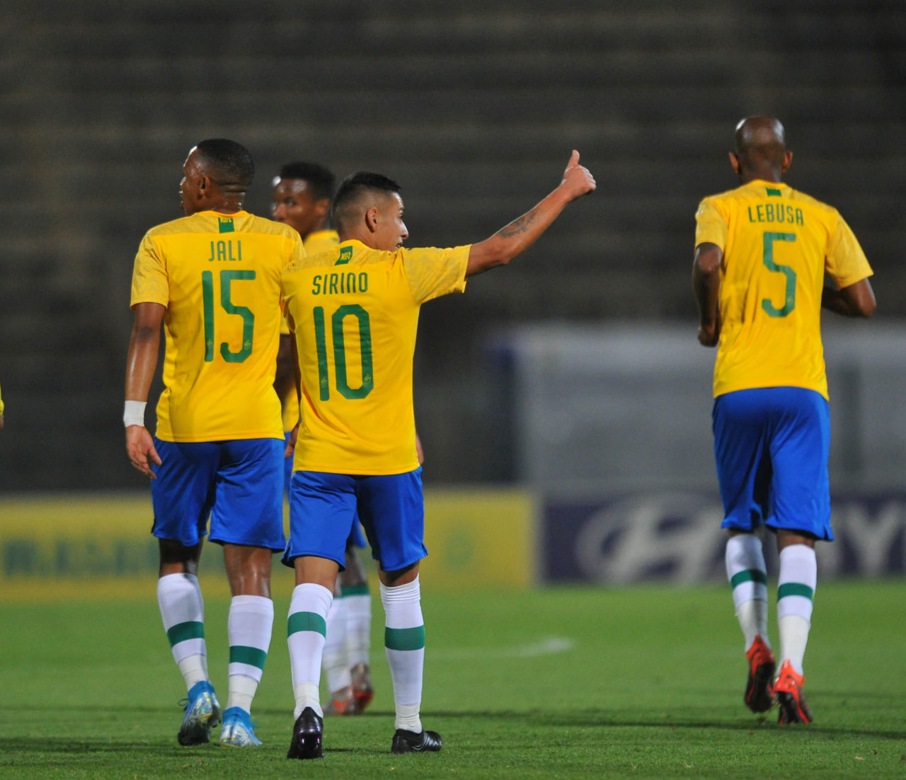 Ntsiki Ntsabeleng milieu Mamelodi Sundowns prêt Dallas FC MLS