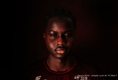 Abdoulaye Nassoko signe son premier contrat professionnel au FC Metz : un défenseur franco-guinéen à suivre de près