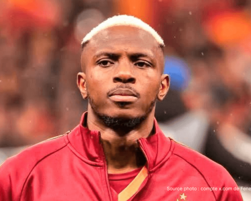 Logo FC Barcelone Camp Nou nuit fond bleu grenat mercato estival 2026