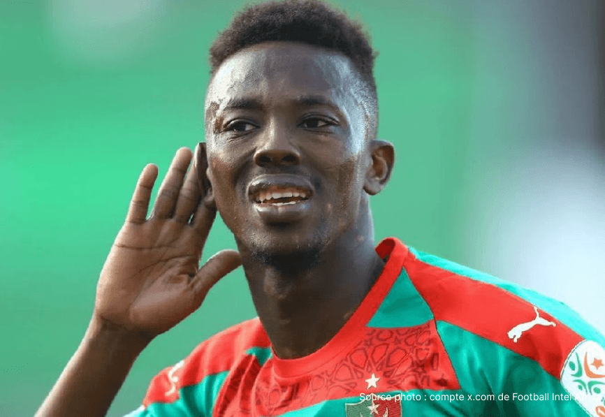 Mohamed Zougrana (MC Alger) : Al Ahly et Pyramids sur les traces du milieu burkinabè