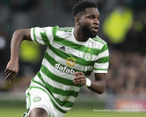 RC Lens joueurs célébration victoire Ligue 1 qualifications Ligue des champions