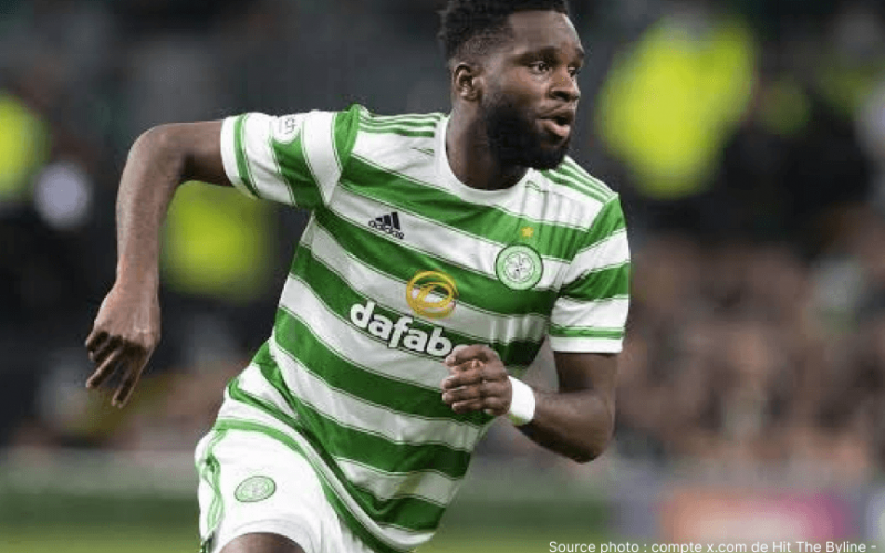 RC Lens joueurs célébration victoire Ligue 1 qualifications Ligue des champions